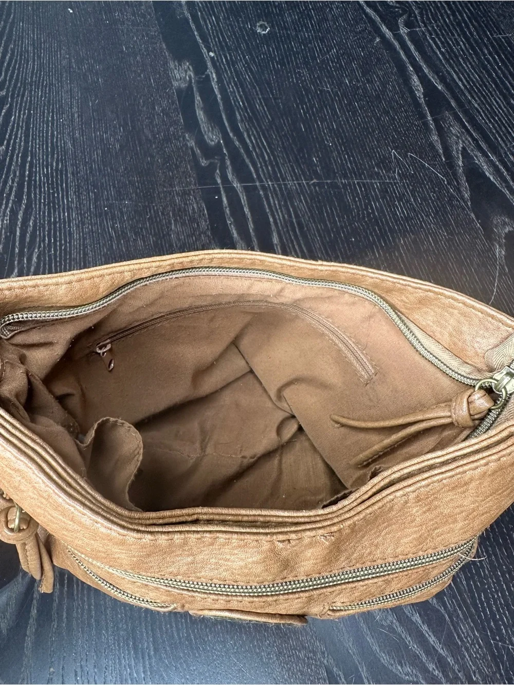 Stone & Co brand - Tan Crossbody Shoulder Bag - Purse w Brass colored Hardware